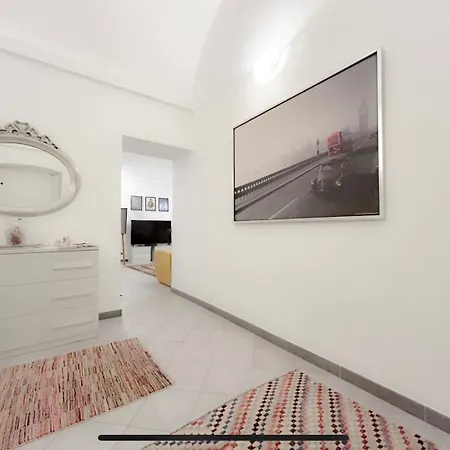 Casa Vico Mandorla Lägenhet Savona